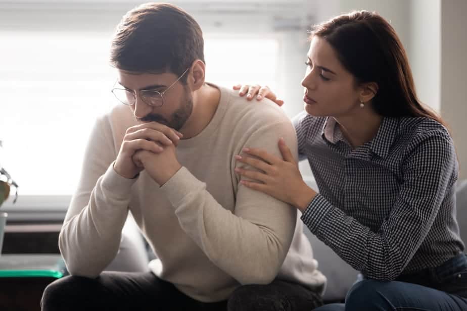 Wenn er entscheidet, wann er dir Aufmerksamkeit schenken möchte – verlass ihn