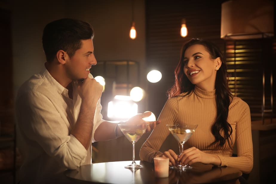 Was du über das Dating mit einem Alpha-Mann wissen solltest
