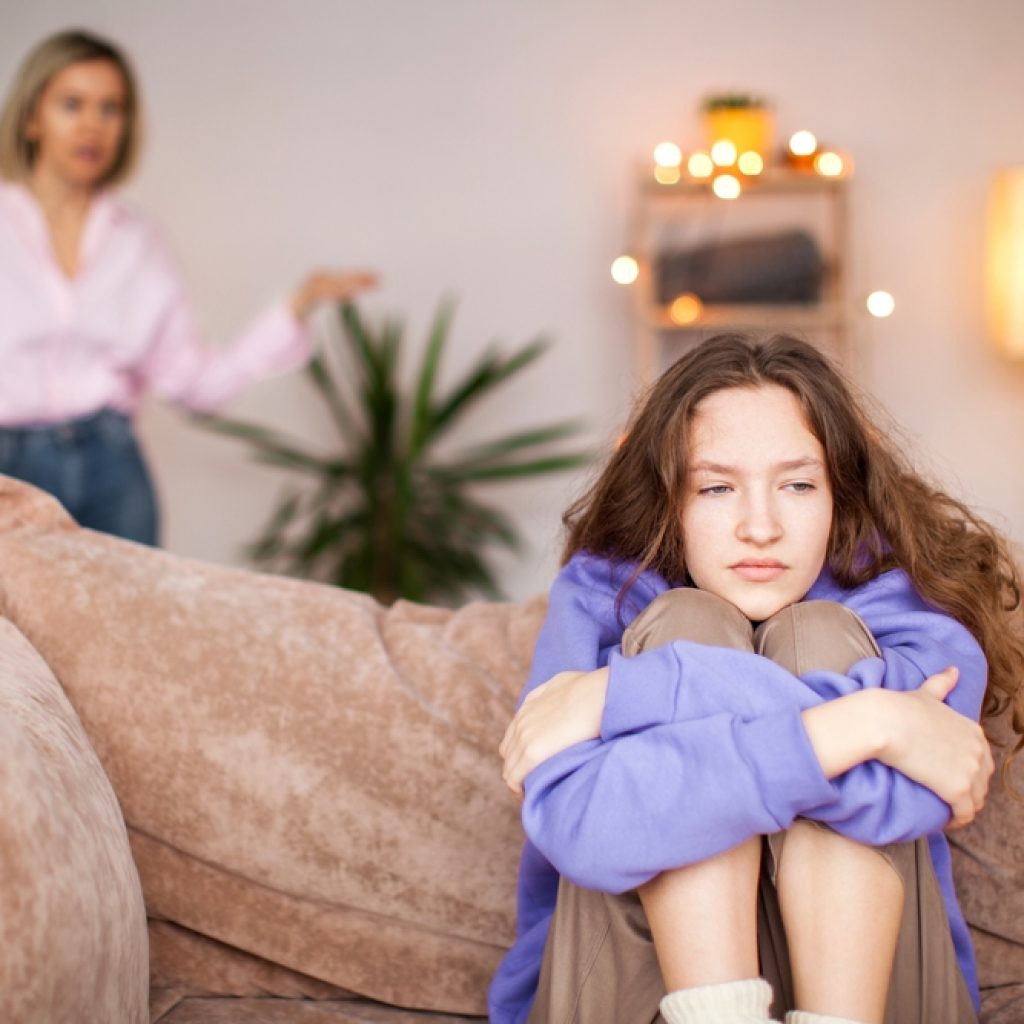 Narzisstische Eltern Wie Kinder darunter leiden