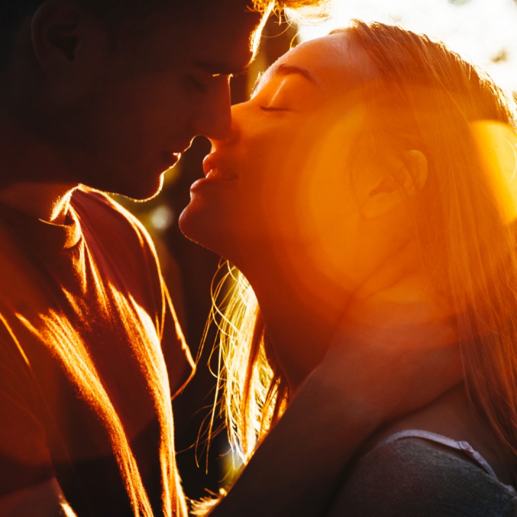 Wie küsst man richtig: 5 wichtigsten Tipps und No-Gos für den perfekten Küss