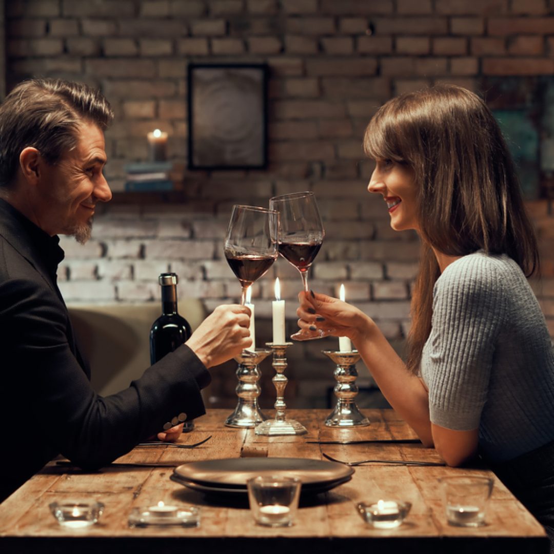 Bin ich verliebt oder schwärme ich nur? 10 Anzeichen, dass du verliebt bist