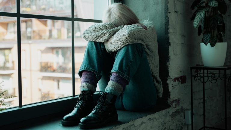 Opfer von Narzissten Symptome – Wann weiß ich, dass ich unter dem