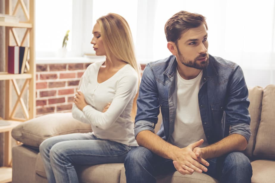 7 Dinge, die dahinter stehen, wenn Männer Zeit brauchen, um sich eine Beziehung einzulassen