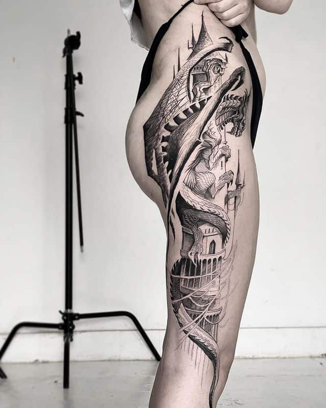 20. Außergewöhnliches Bein-Tattoo