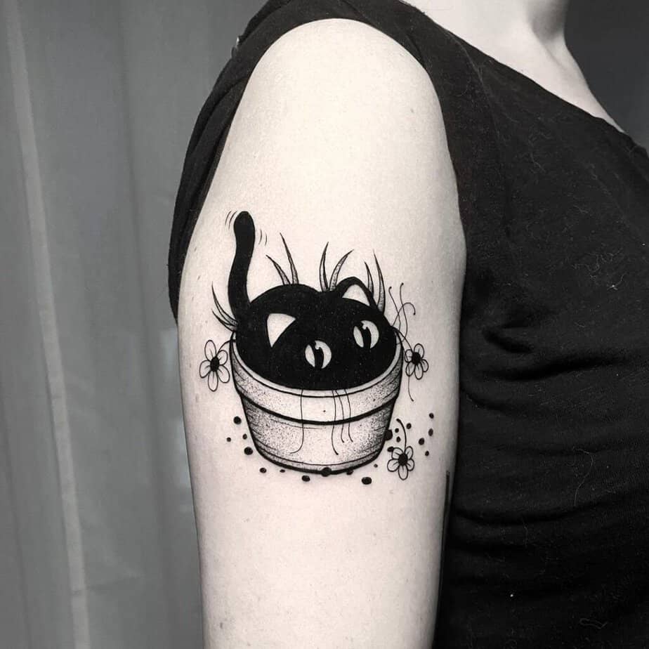 14. Schwarze Katze Tattoo