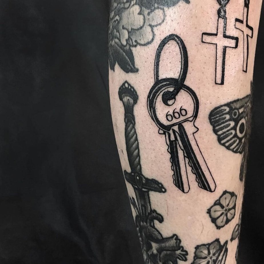 7. Schlüssel-Tattoo
