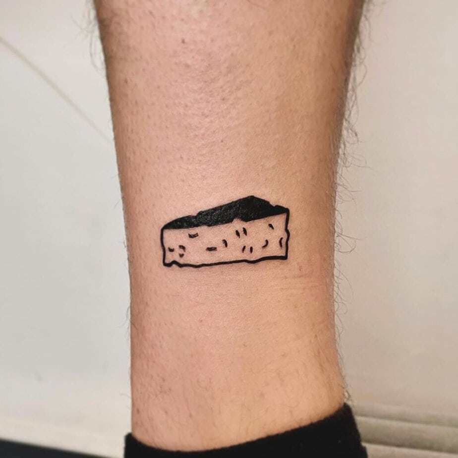 11. Ein Brie-Tattoo 