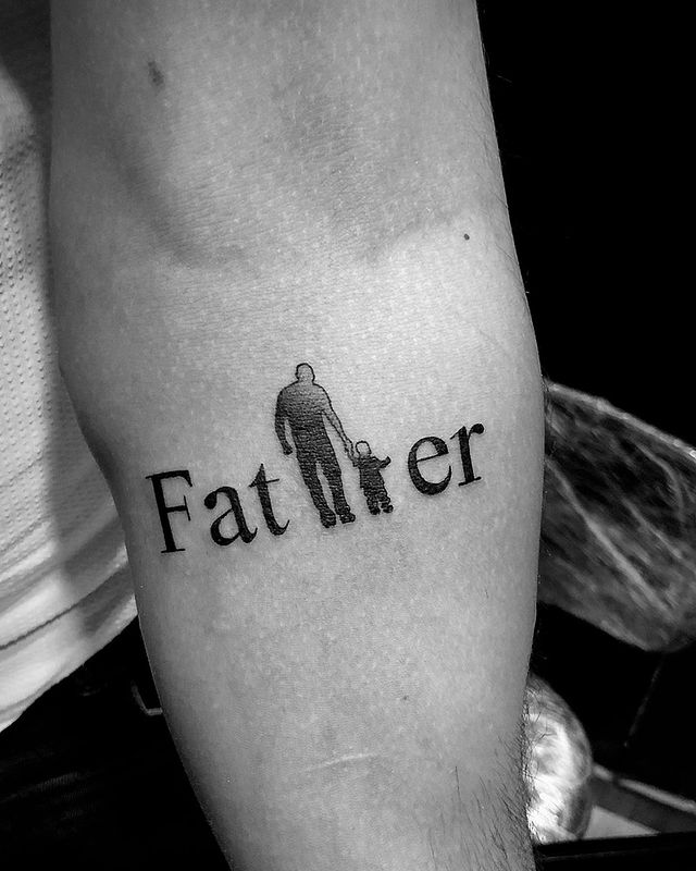 21. Bemerkenswertes Vater-Tattoo