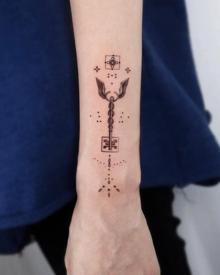 Caduceus-Tattoos für deinen Arm