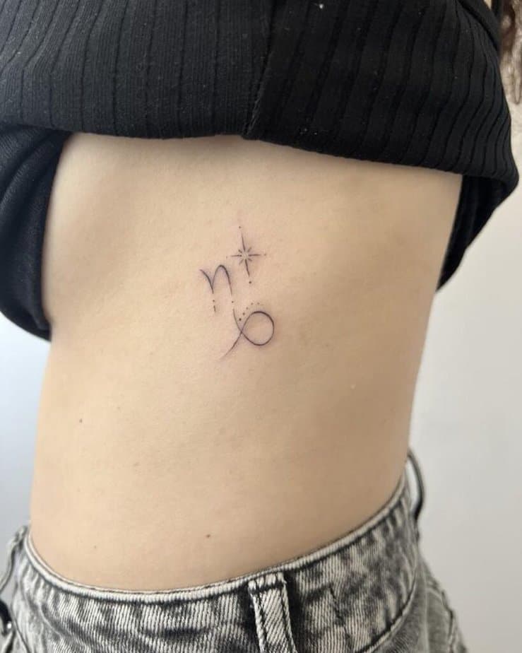7. Ein Steinbock-Tattoo auf dem Brustkorb