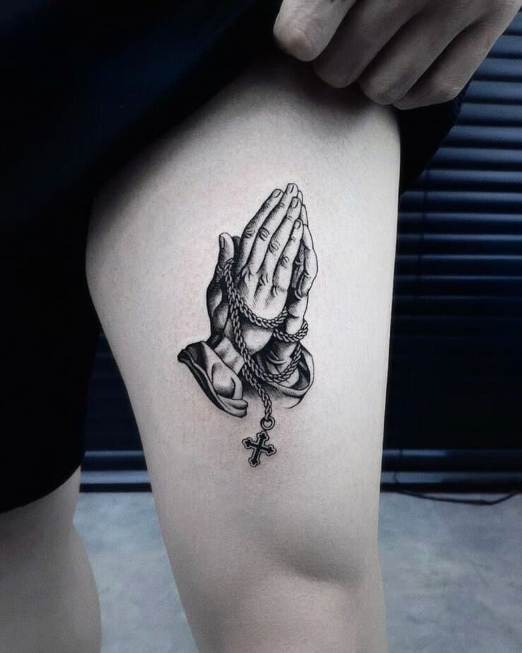 19. Betende Hände Tattoo