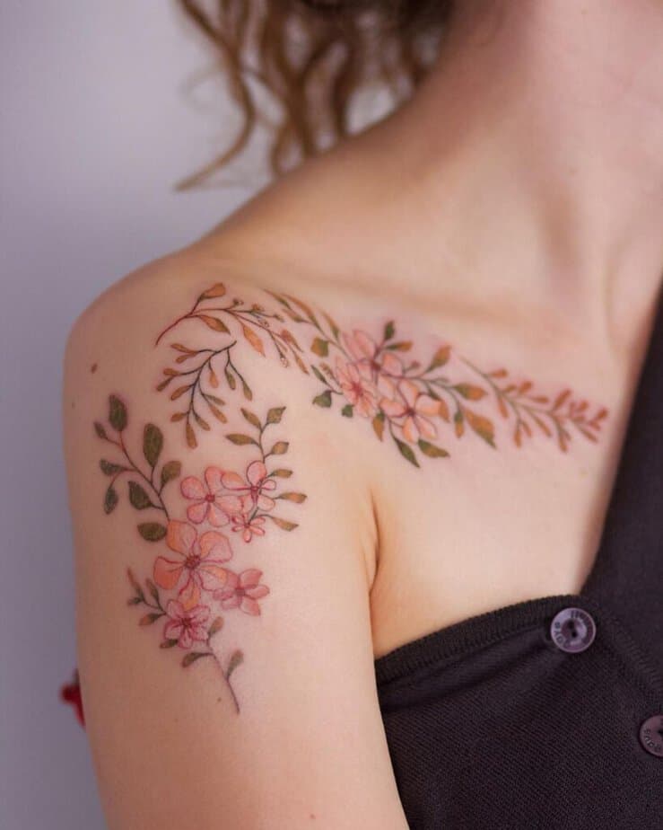 20. Ein Freihand-Jasmin-Tattoo 
