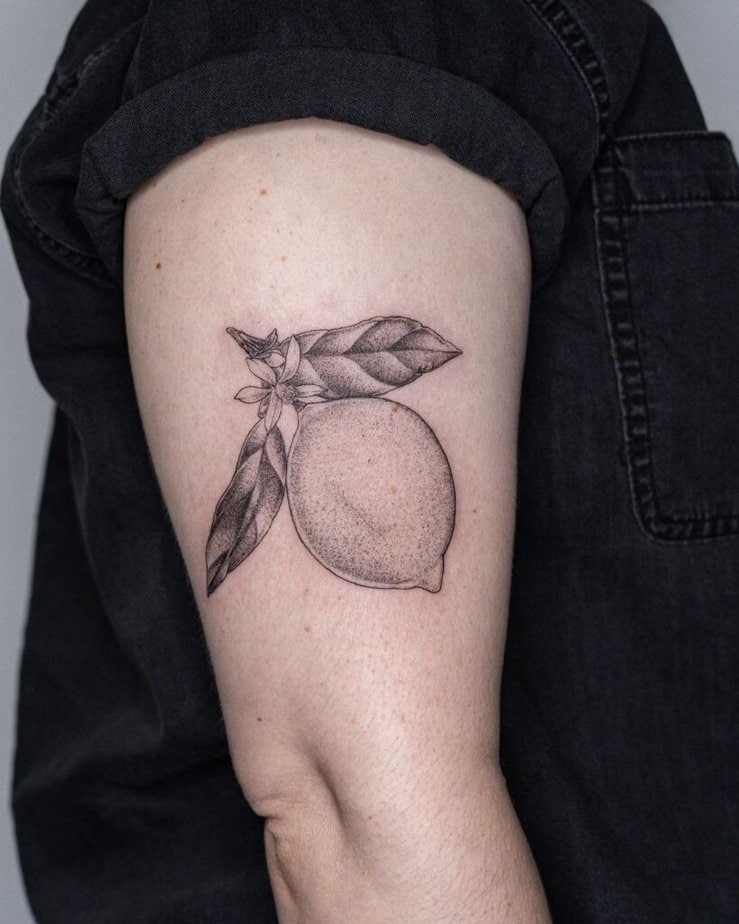 12. Ein Zitronen-Tattoo in Punktarbeit