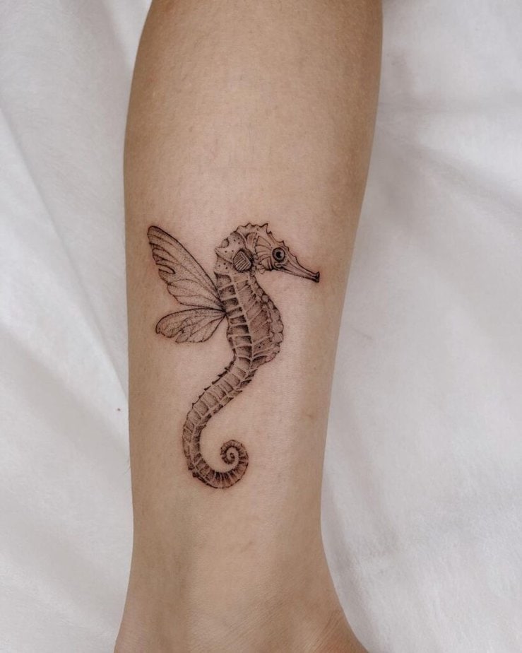 16. Ein Seepferdchen-Tattoo 