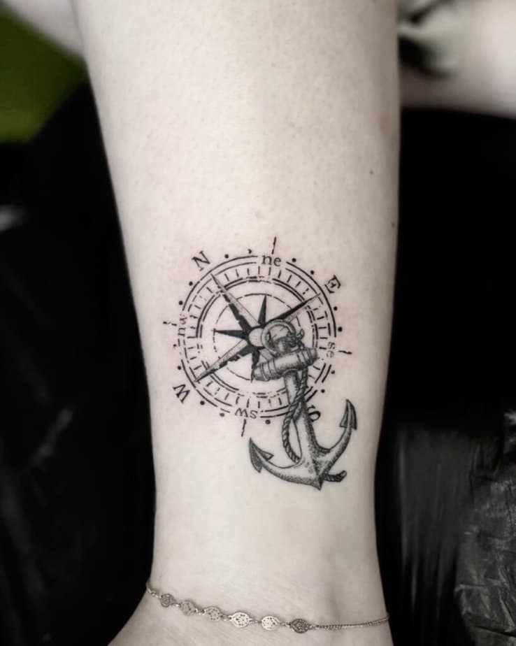 4. Erstaunlich nautischen Stern und Anker Tattoo
