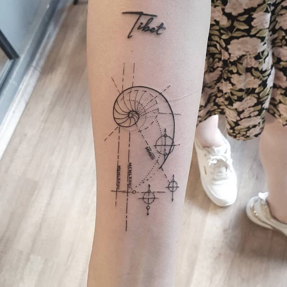 9. Ein Fibonacci-Tattoo auf dem Arm