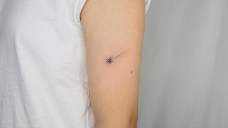 23 Sternschnuppen-Tattoos, die wirklich spektakulär sind