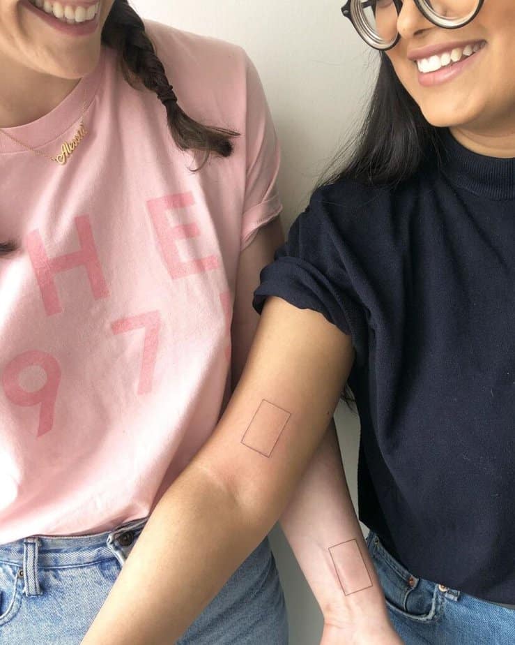 20. Tattoos der besten Freunde mit passenden Symbolen 