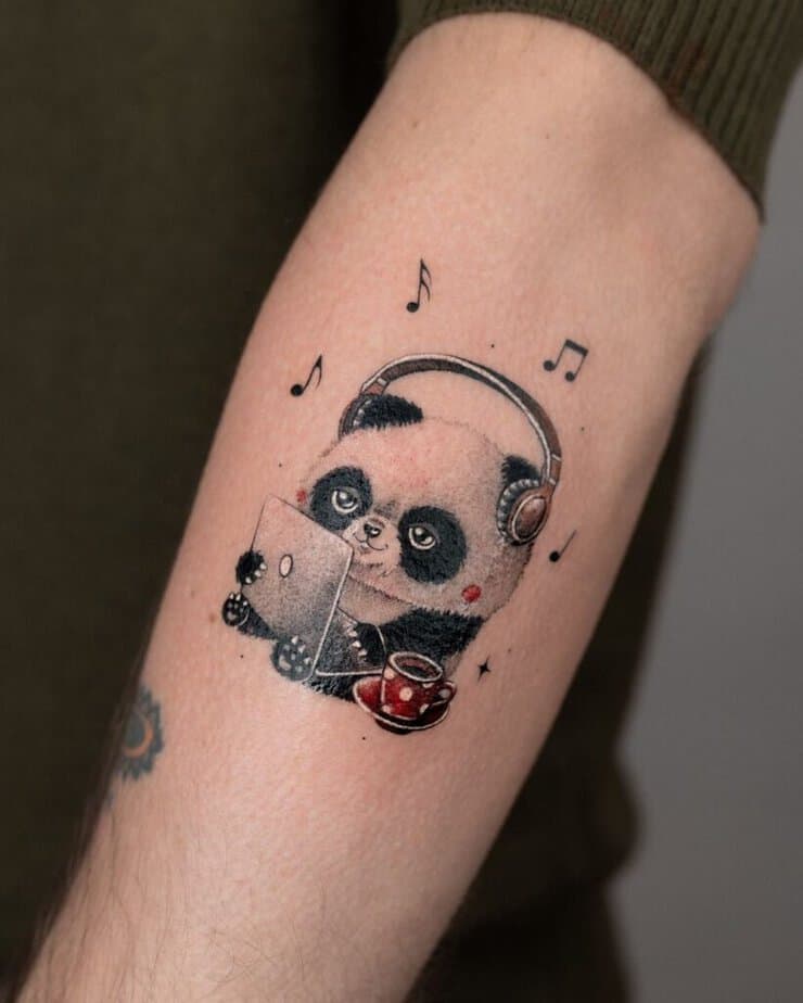13. Ein albernes Panda-Tattoo 