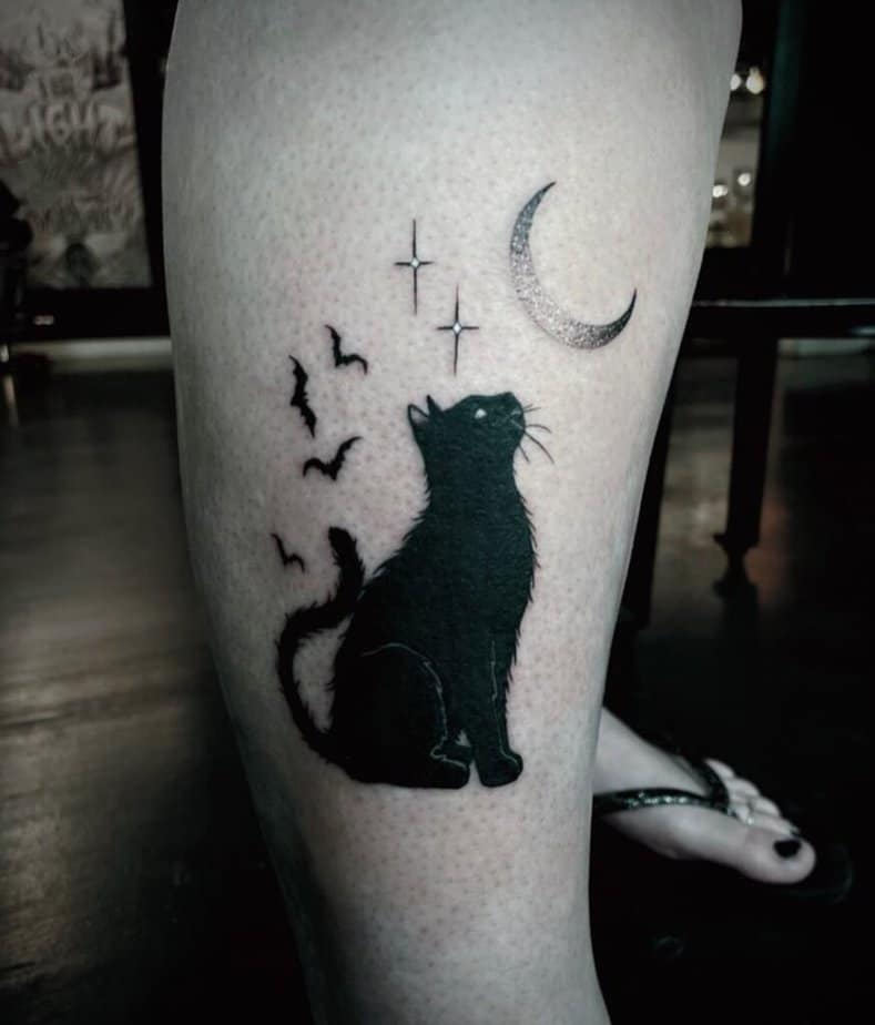 Katze und Mond Tattoos