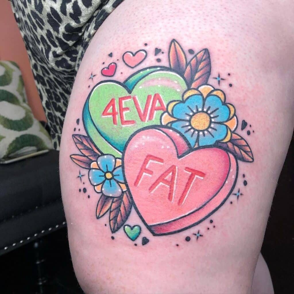 Ein "4eva fat"-Tattoo