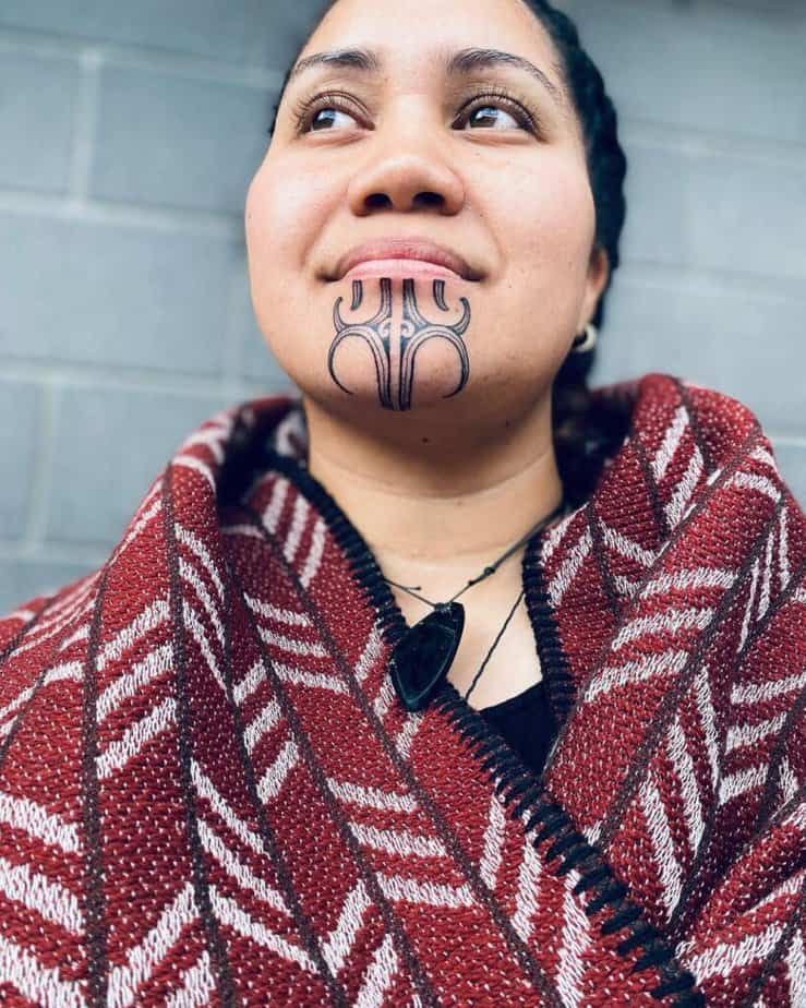 4. Traditionelle Maori-Tätowierung im Gesicht