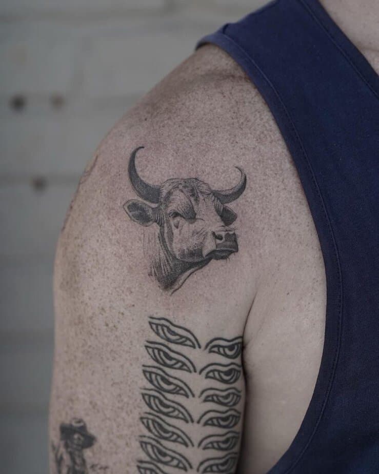 21. Ein Stier-Tattoo 