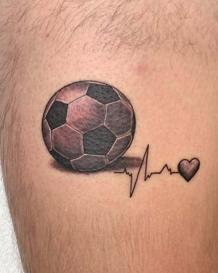 25 Sensationelle FußballTattoos für ExtremFans