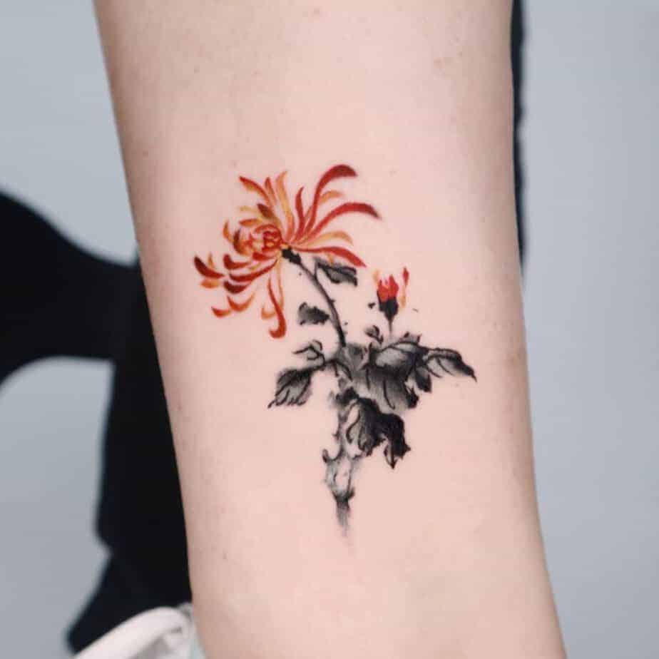 6. Aquarell-Chrysanthemen-Tattoo