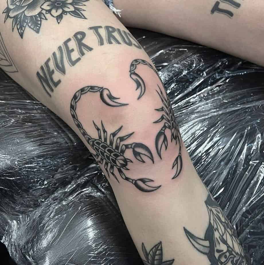 16. Skorpion-Tattoo