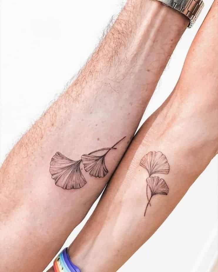 17. Passende Ginkoblatt-Tattoos