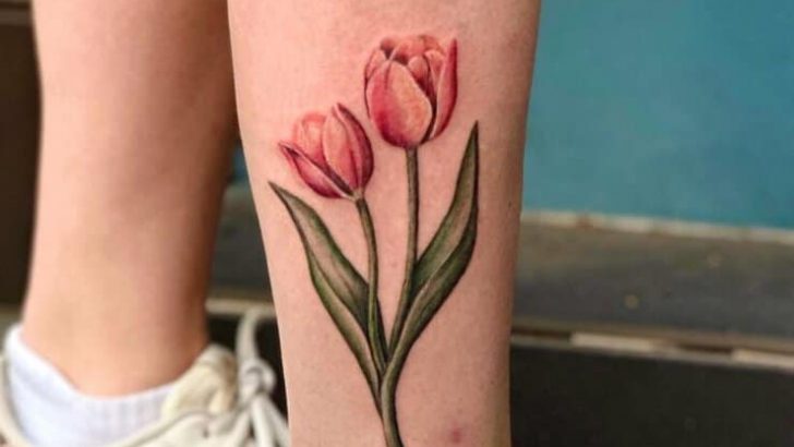 23 Unglaubliche Tulpen-Tattoos, mit denen du deine Freunde beeindrucken kannst