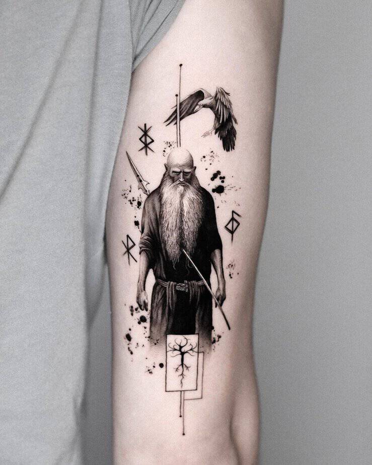 13. Fesselndes Odin-Tattoo