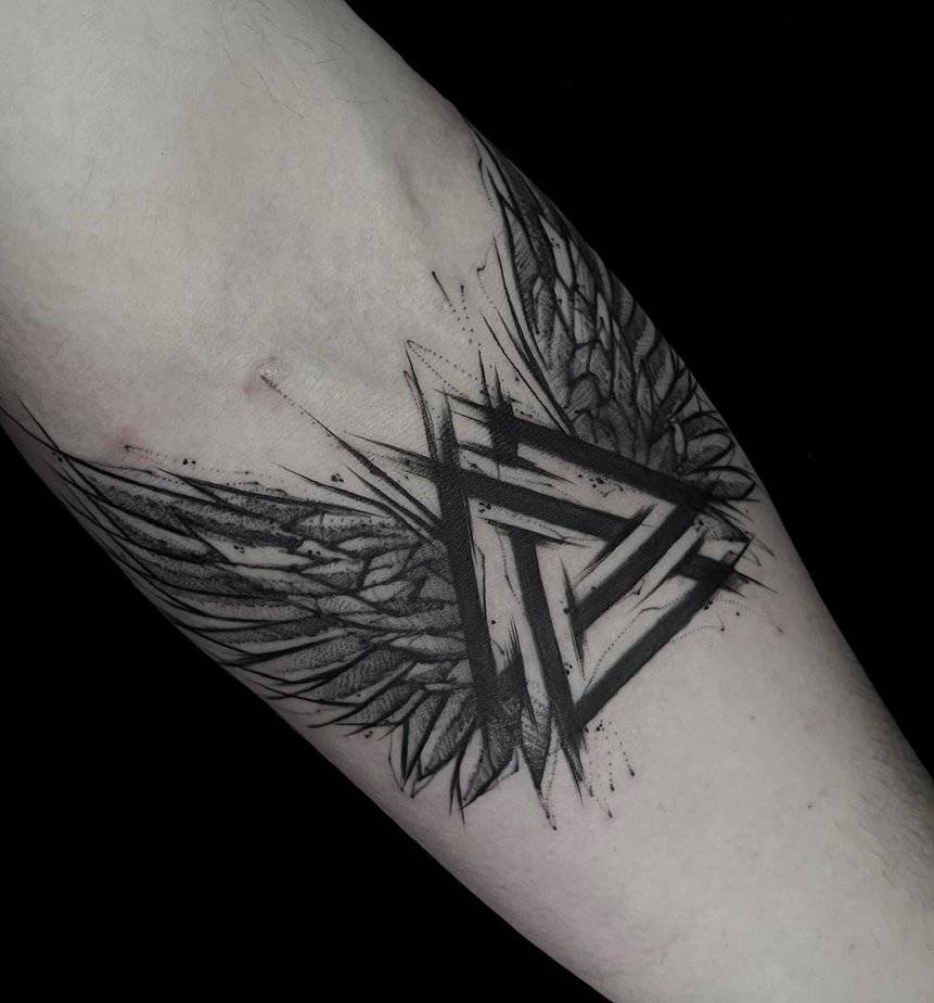 16. Flügel-Tattoo