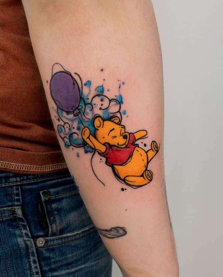 16. Verträumtes Winnie the Pooh Tattoo