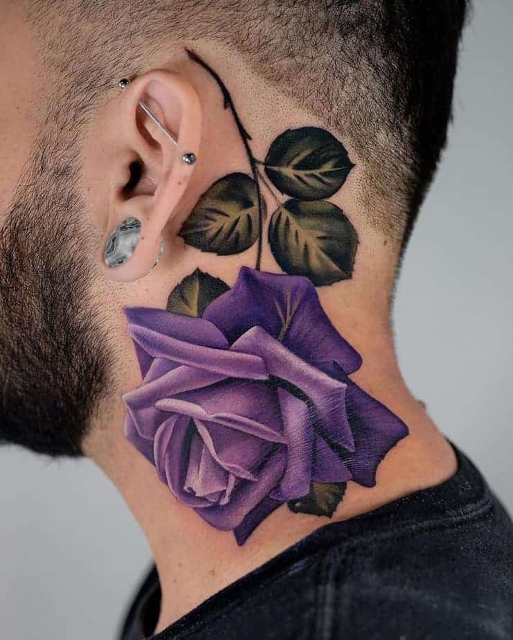 9. Wunderschönes Rosen-Tattoo