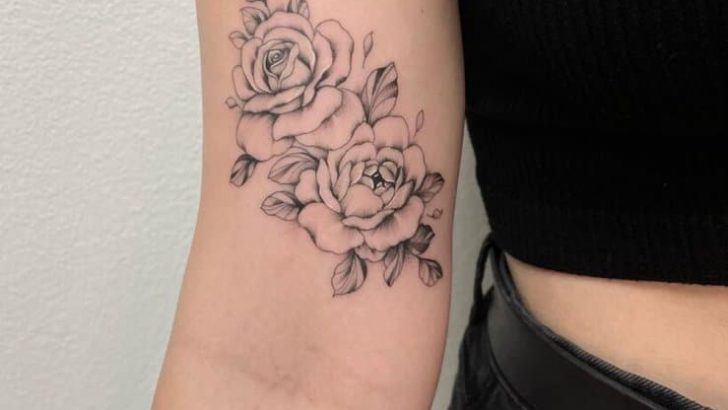 20 Strahlende Bizeps-Tattoo-Ideen für Frauen, die elegante Tinte lieben