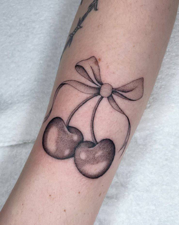 13. Kirschblüten-Tattoo