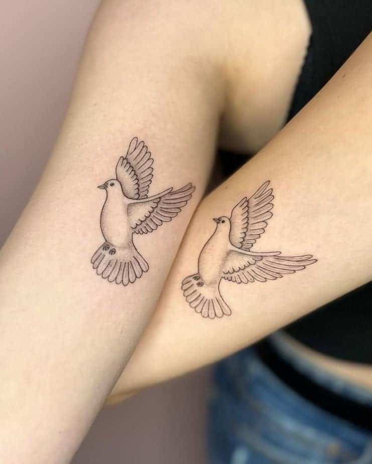 13. Passende Tauben-Tattoos