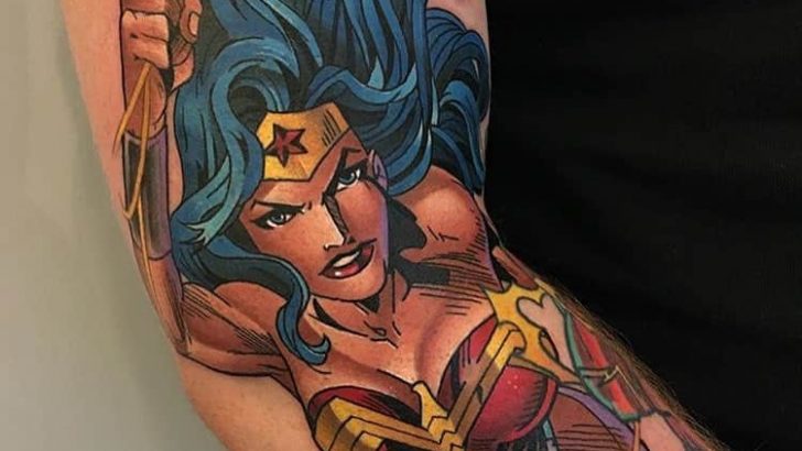 18 Wonder Woman Tattoos, die so richtig schön heftig sind