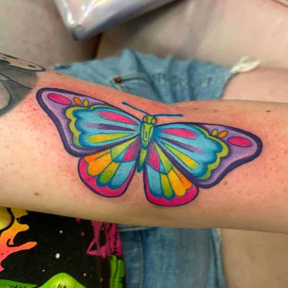 4. Regenbogen-Schmetterling