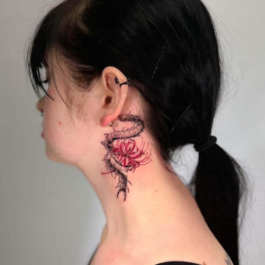 19. Tokyo Ghoul Tattoo hinter dem Ohr