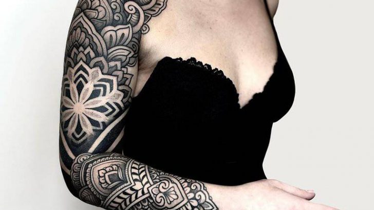 20 Geometrische Ärmel-Tattoo-Designs, die perfekt sind