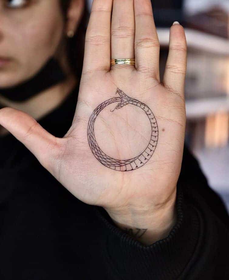 13. Hand Ouroboros