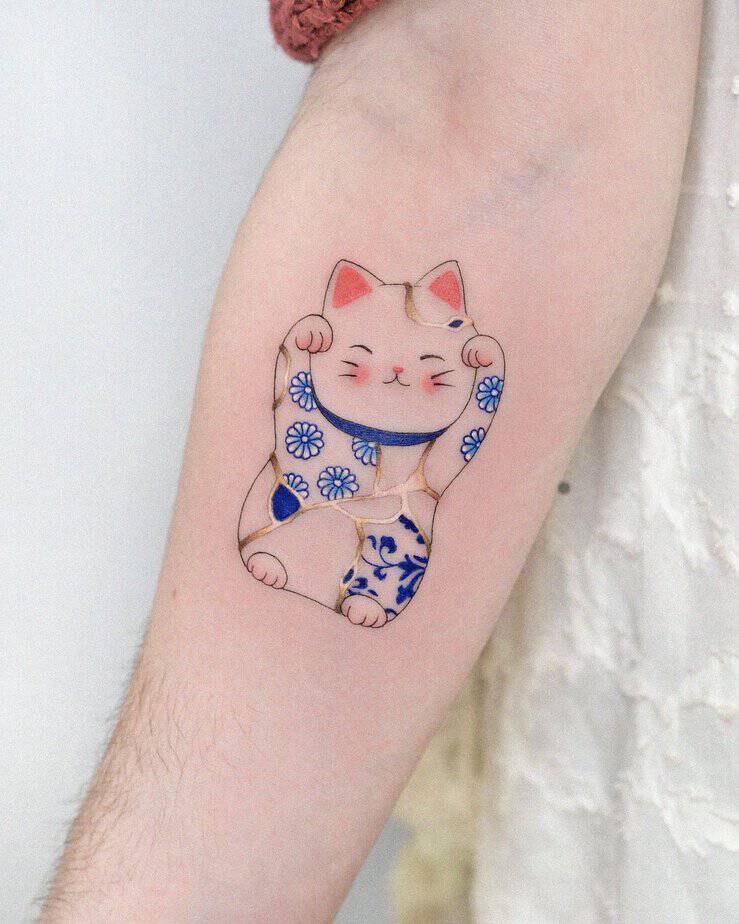 12. Maneki Neko