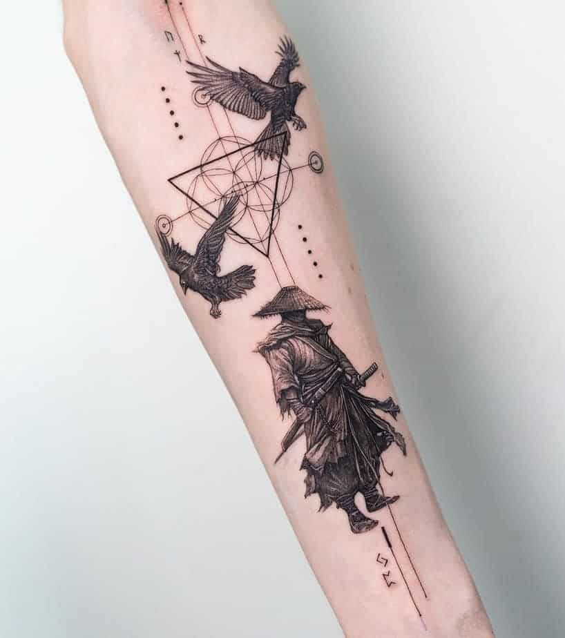 2. Geometrisches Ronin-Tattoo