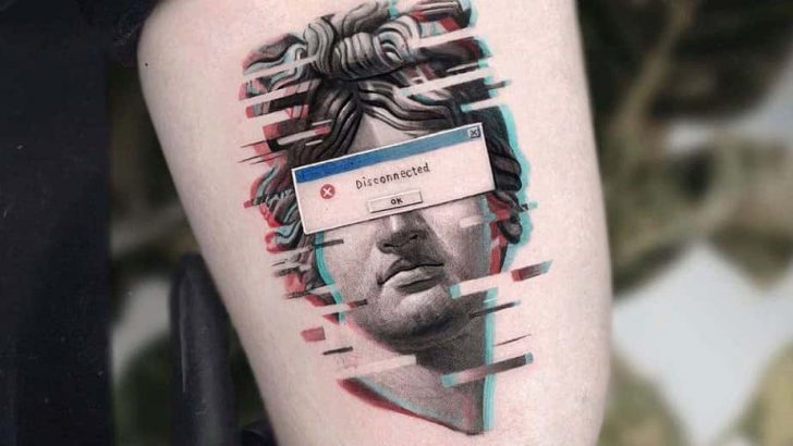 18 Futuristische Cyberpunk-Tattoos, die deine Fantasie anregen