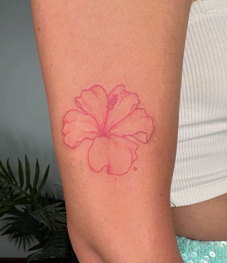 6. Rote Tinte Tattoo