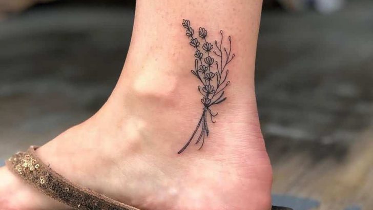 19 Süße Baby’s Breath Tattoo-Ideen zu Ehren deiner Liebsten