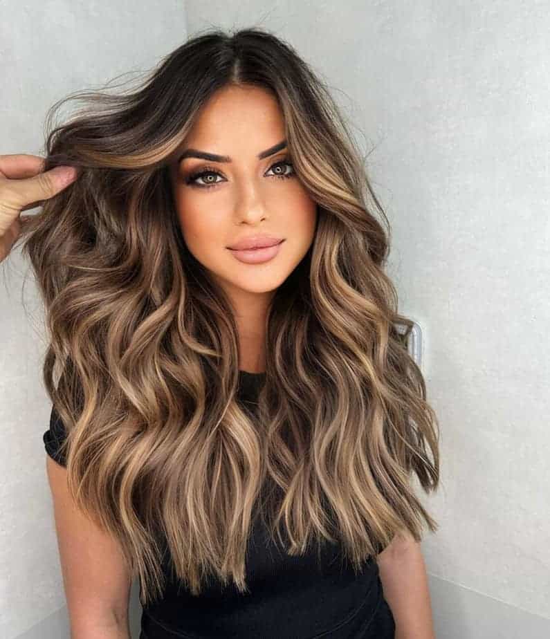 6. Karamellbeige Balayage